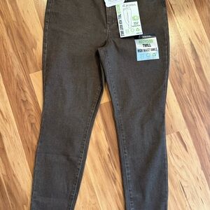 d. jeans Women's Ankle Jeans in Dark Brown